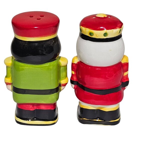 2014 Christmas Nutcracker Salt Pepper Shakers set Christmas decor ceramic - Picture 4 of 8